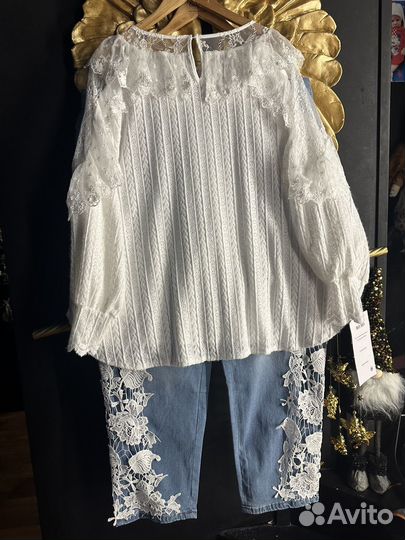 Блузка кофта с французким кружевом 50/60