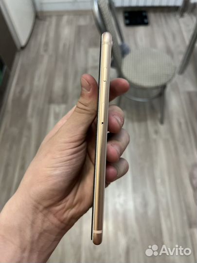 iPhone 8 Plus, 256 ГБ