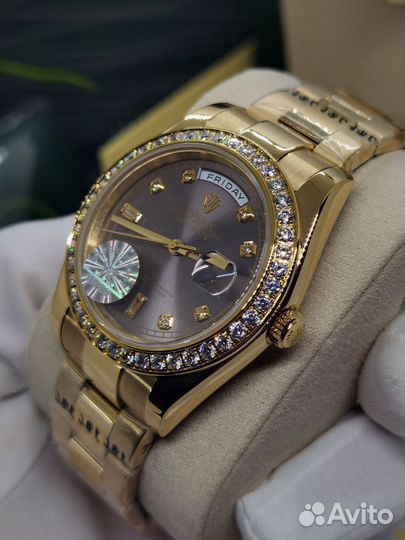 Шикарные мужские часы Rolex с камнями