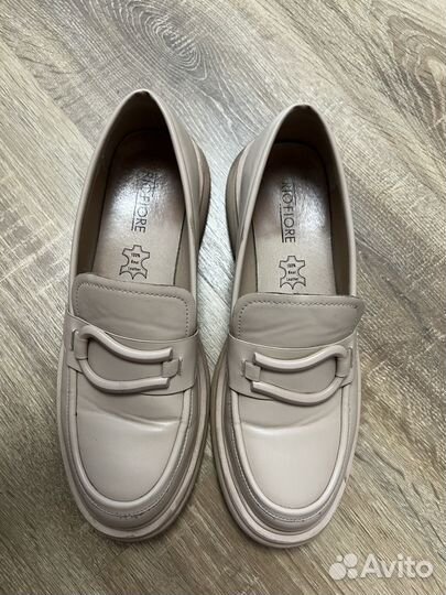 Лоферы бежевые Rio Fiore 41 р-р