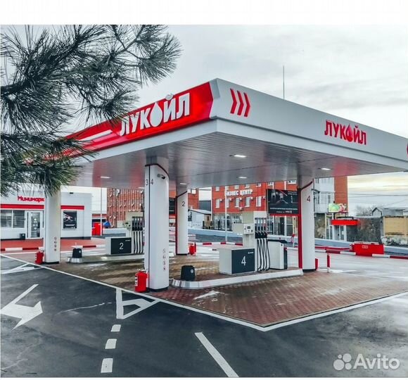 Заправщик АЗС