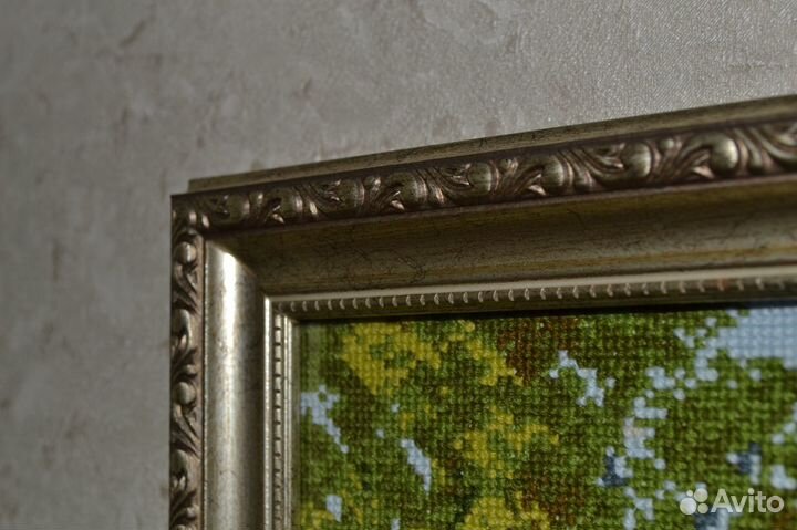 Картина вышитая крестиком