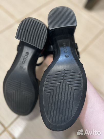 Босоножки ecco 38 рр