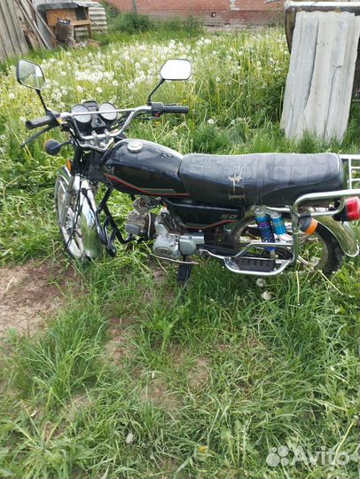 Продаю мопед