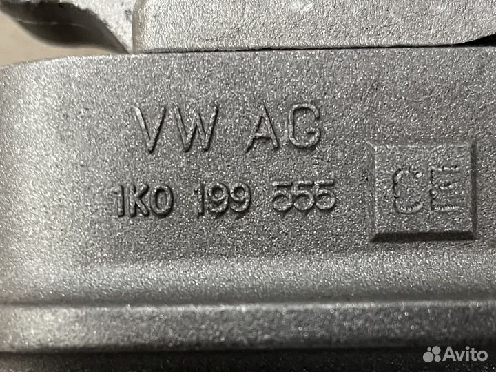 Опора кпп VW Passat B7. 1K0199555CE