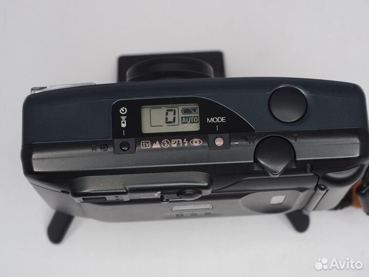 Пленочный фотоаппарат Konica Big Mini Standa