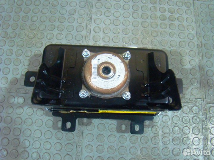 KIA Sportage 3 Подушка безопасности (в торпедо)