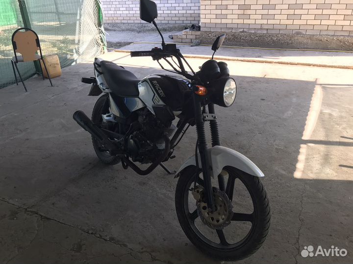 Мотоцыкл рэйсер150 тигр