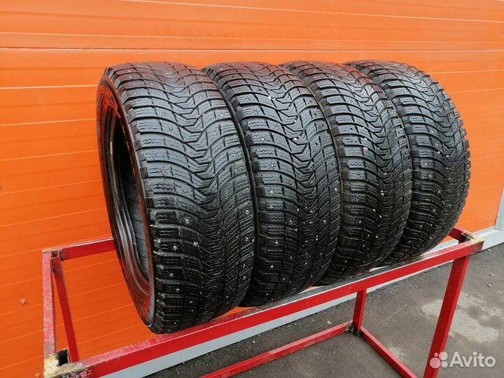 Michelin X-Ice North 3 205/55 R16 96T