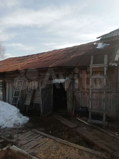 Дом 25 м² на участке 28 сот.