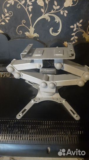 Кронштейн для телевизора на стену бу