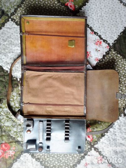 Офицерский планшет и кофр для бинокля