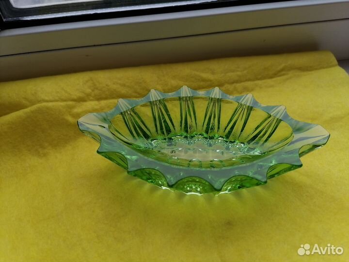 Пепельница СССР цветное стекло винтаж