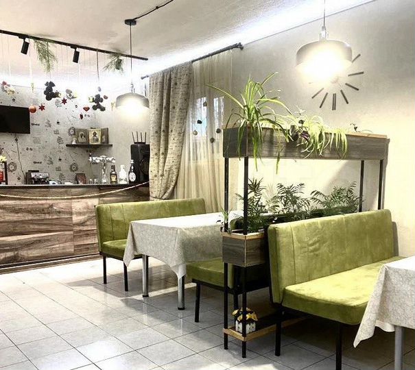 Дом 495 м² на участке 12 сот.