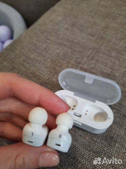 Беспроводные наушники