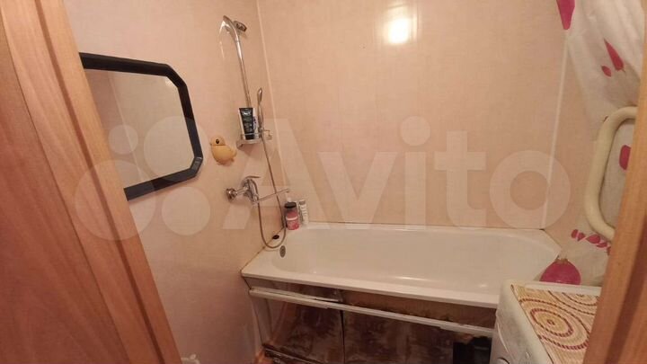 2-к. квартира, 58 м², 1/9 эт.