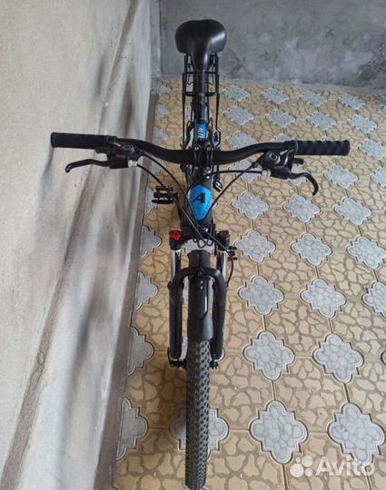 Горный велосипед с багажником