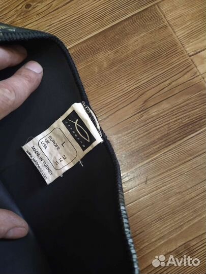 Гидрокостюм