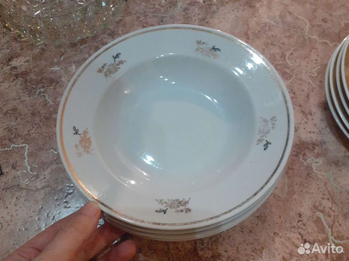 Тарелки плоские и суповые