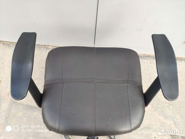 Компьютерное кресло