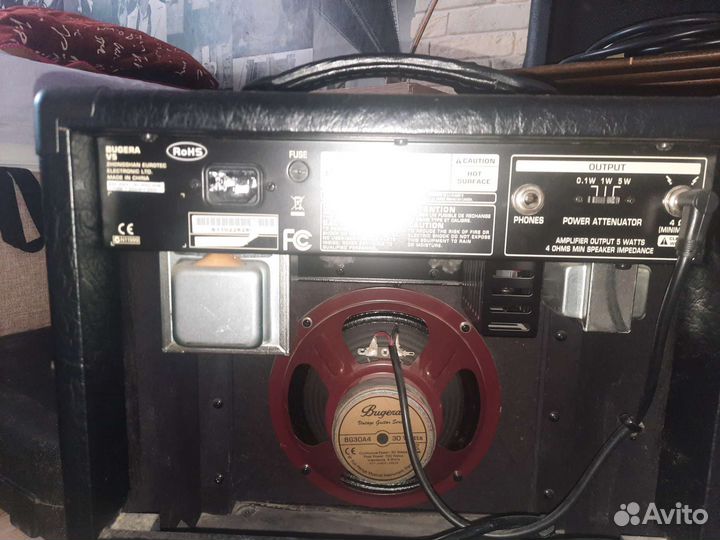 Ламповый гитарный комбоусилитель