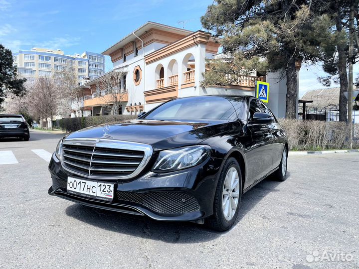 Аренда авто в Новороссийске Mercedes-Benz E class