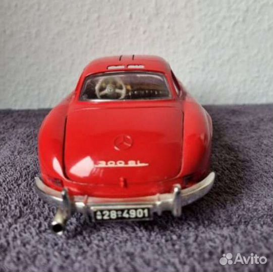 Модель mercedes 1/18