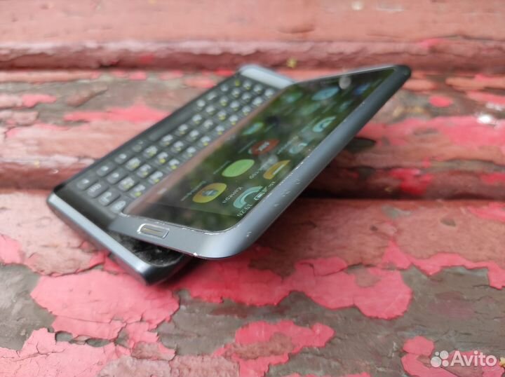 Nokia E7-00 Black хорошее состояние