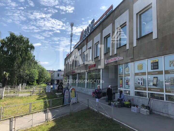 Торговая площадь 3250 кв.м