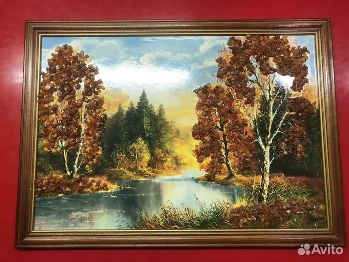 Картина с янтарем