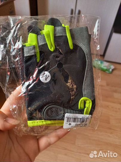 Велосипедные перчатки