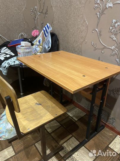 Парта школьная