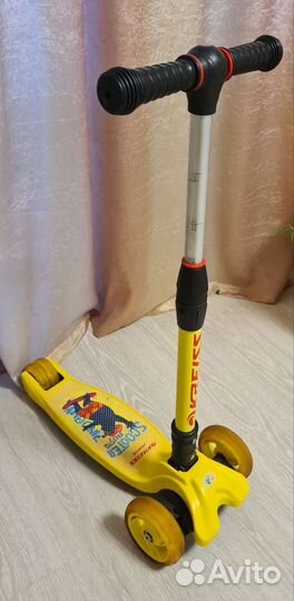 Самокат детский трехколесный