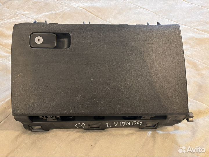 Бардачок sonata