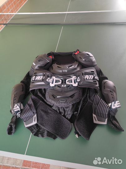 Мотоэкипировка Leatt Body Protector 5.5