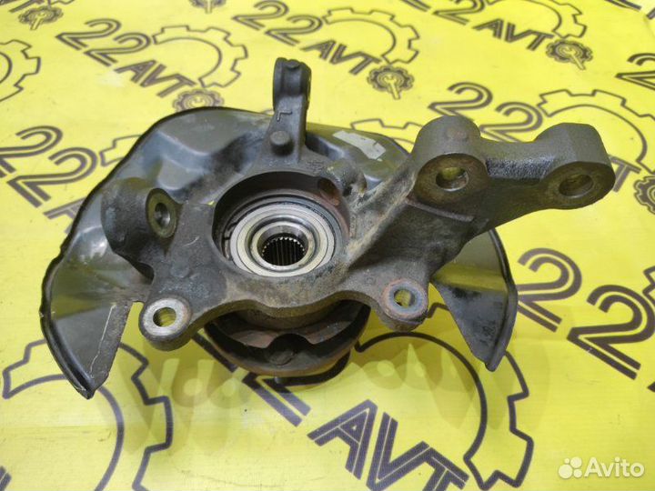 Ступица передняя левая Toyota Corolla Allex NZE121