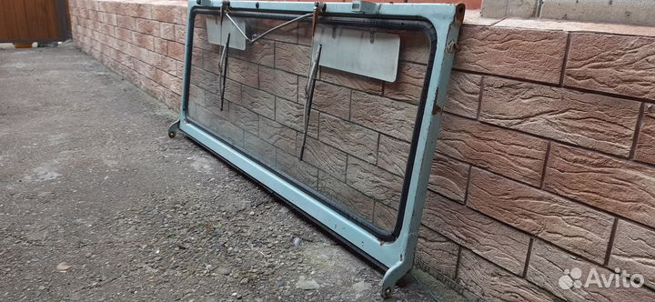 Рамка лобового стекла Луаз 969А, 967