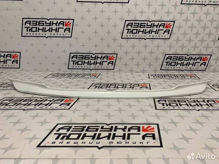 Спойлер под стекло Nissan Patrol (Y62) 19-23г W286