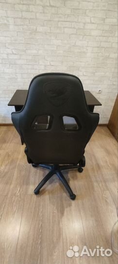 Компьютерное кресло Cougar