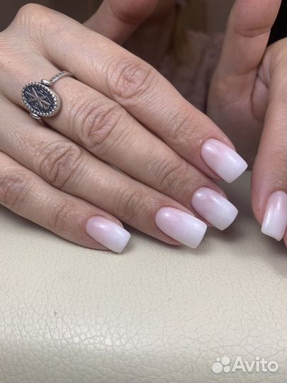 Мастер маникюра и педикюра