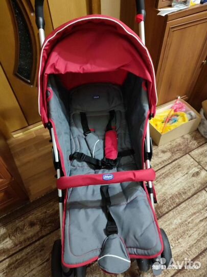 Коляска прогулочная