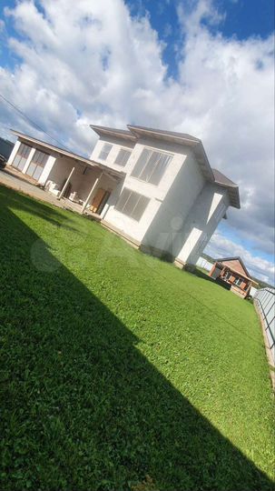 Дом 290 м² на участке 15 сот.