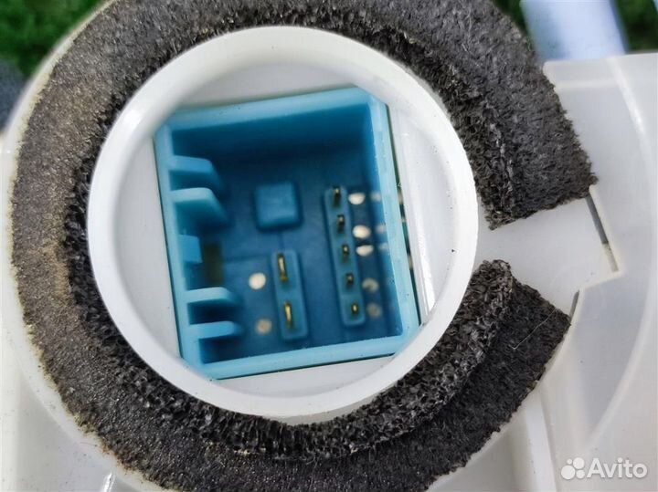 Замок двери задней левой Honda Civic 4D (FD) 2006