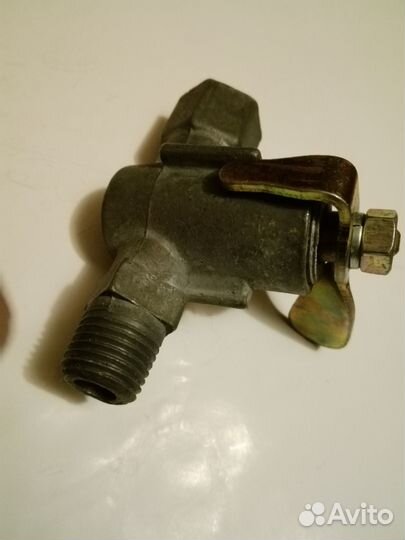Кран масляного радиатора пп6-1