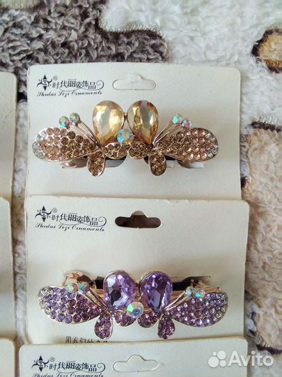 Заколки для волос