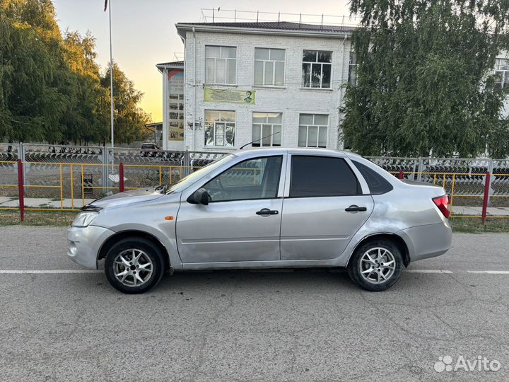 LADA Granta 1.6 МТ, 2012, 178 000 км