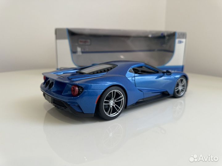 Ford gt 2017 1:18 maisto