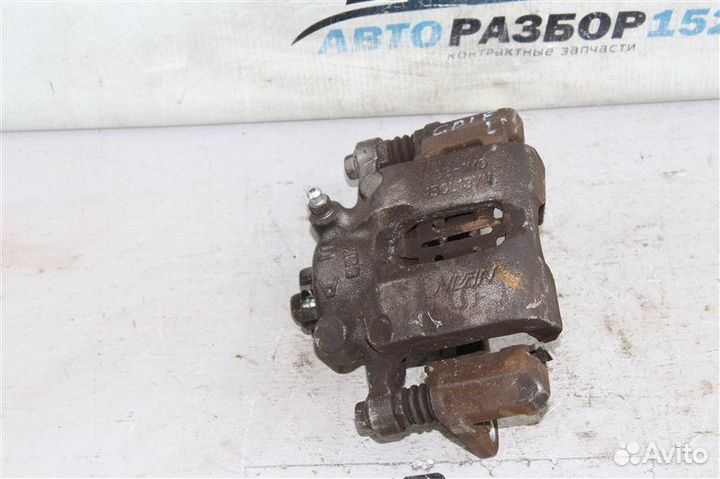 Суппорт тормозной передний левый Honda Fit GD1