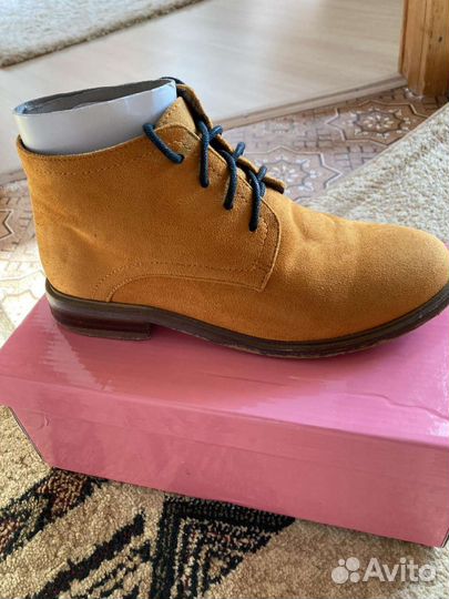 Ботинки женские 36 размер