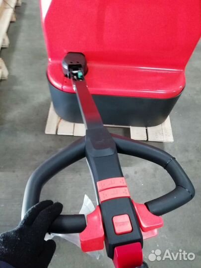 Штабелер (ричтрак) Noblelift PSE15L-C, 2023